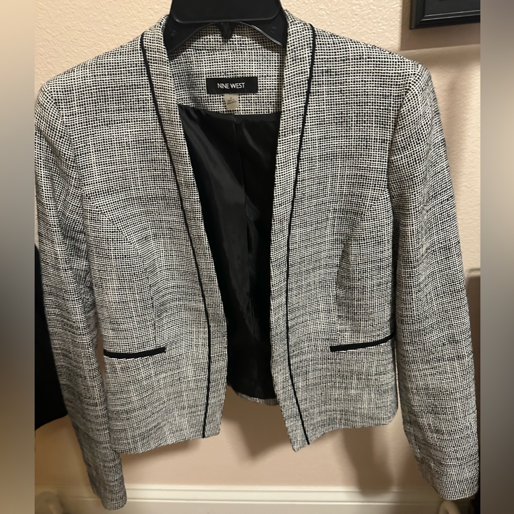 Nine West Women's Black and White Blazer